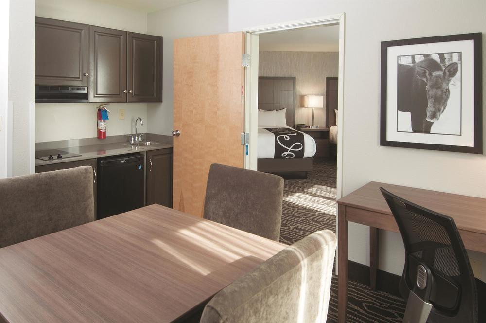 La Quinta By Wyndham Fairbanks Airport Hotel Ngoại thất bức ảnh