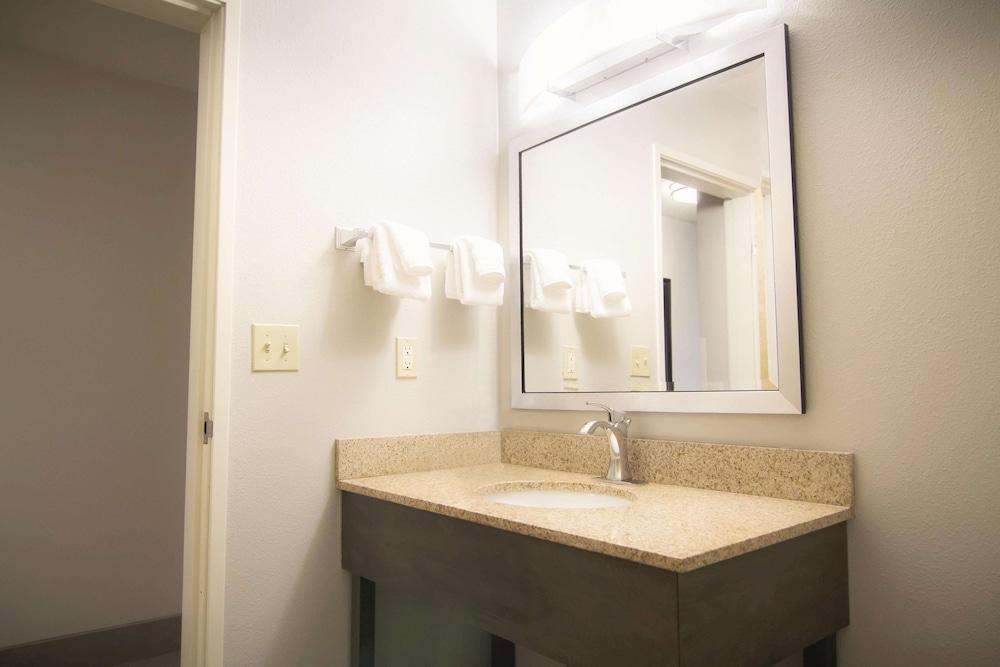 La Quinta By Wyndham Fairbanks Airport Hotel Ngoại thất bức ảnh