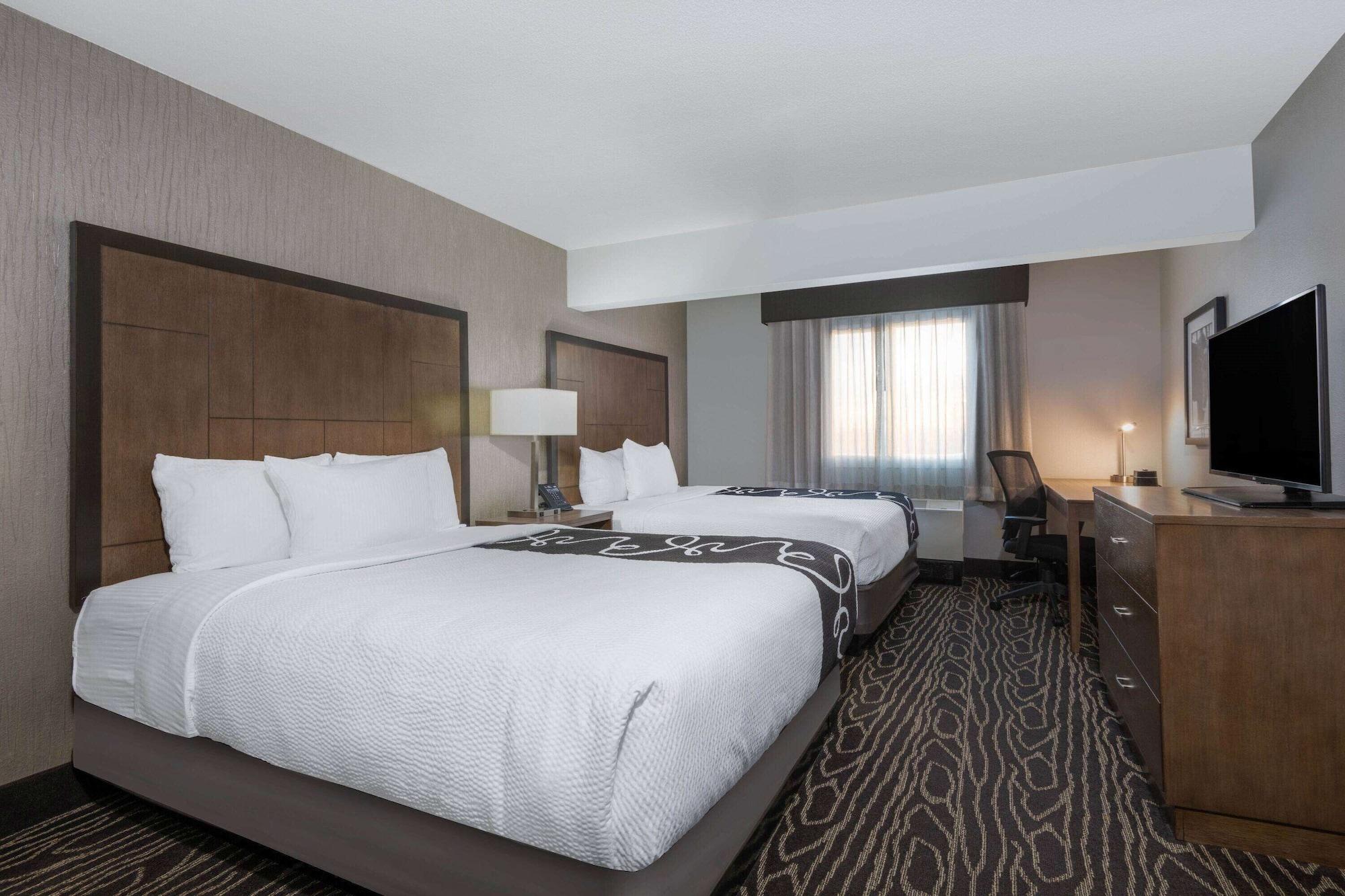 La Quinta By Wyndham Fairbanks Airport Hotel Ngoại thất bức ảnh