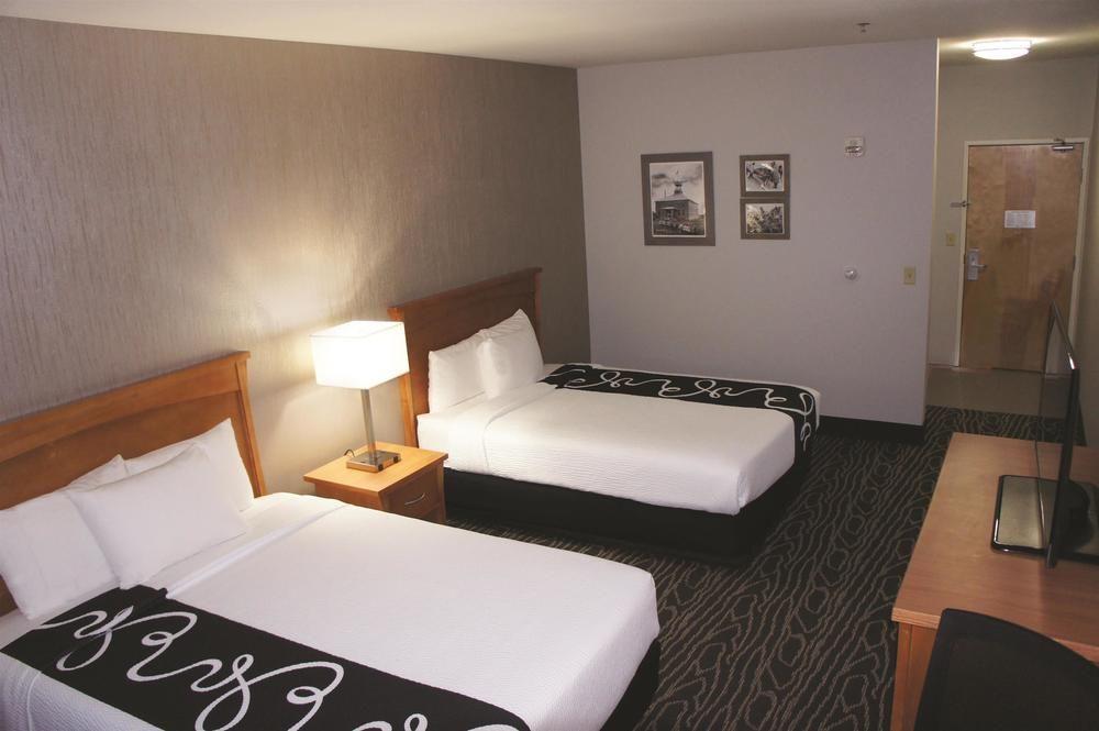 La Quinta By Wyndham Fairbanks Airport Hotel Ngoại thất bức ảnh