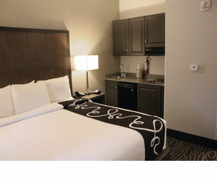 La Quinta By Wyndham Fairbanks Airport Hotel Ngoại thất bức ảnh