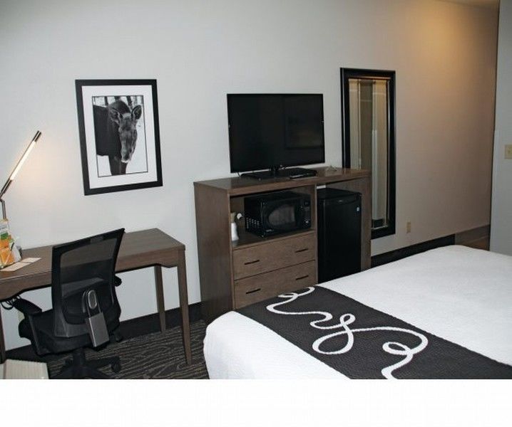 La Quinta By Wyndham Fairbanks Airport Hotel Ngoại thất bức ảnh